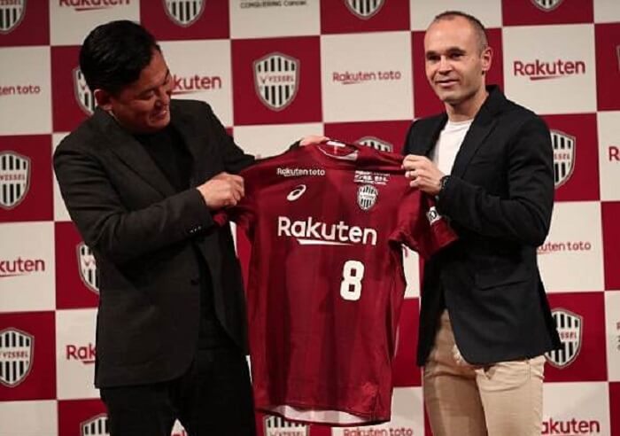 Andres Iniesta hiện đang thi đấu cho CLB Vissel Kobe của Nhật Bản